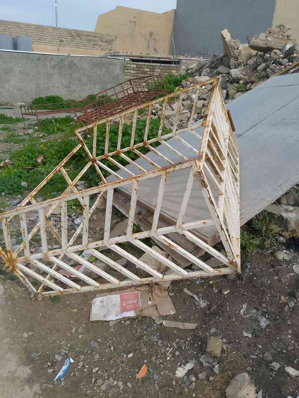 محجل للبيع ***********
