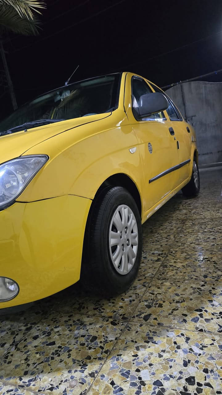 للبيع طيبه 2016 رقم بغداد نكليزي سياره مكفوله عده طخه بلبنيد مديل 2016 مكينه كير جديد حداديه جديده تخم تاير جدد***********
