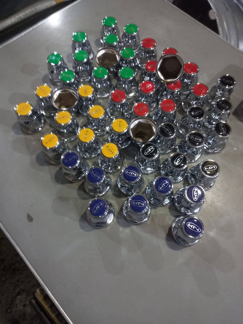 محل حيدر الدبي 
بغداد كسرة وعطش 
***********
***********
خدمة توصيل بغداد 
وجميع المحافظات
