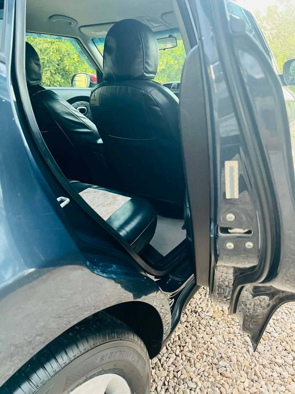 سلام عليكم صول موديل 14 نضيفه وارد امريكي ماشيه 86الف حادثه جاملغ امامي اليمين سياره مال بيت ماتعبانه مكاني كربلاء الي يريد يخابر ودلل سعره 110وبيه مجال ***********
