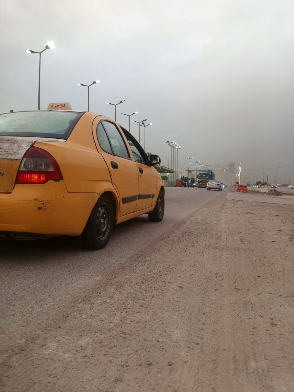 السلام عليكم
طيبة موديل 2015 رقم بغداد باسمي تحويل ثاني يوم سنويا جديدة لل2030 
صدر حدادية جديد 
كير كلج جديد
تبريد تدفئة شغال ثلج 
زوج تايرات خلفي جديد 
وبيها خيط تبخير 
السعر 35 وبيها مجال للشراي
مكاني بغداد
للاستفسار الاتصال على الرقم ***********
