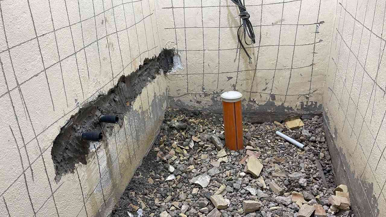 العباسي لتأسيس الماء والمجاري
اليوم تم اكمل صحيات قبل وبعد 
يتوفر غسل تانكيات ربط تانيكات كيزرات مد ماء 
واتساب ***********
