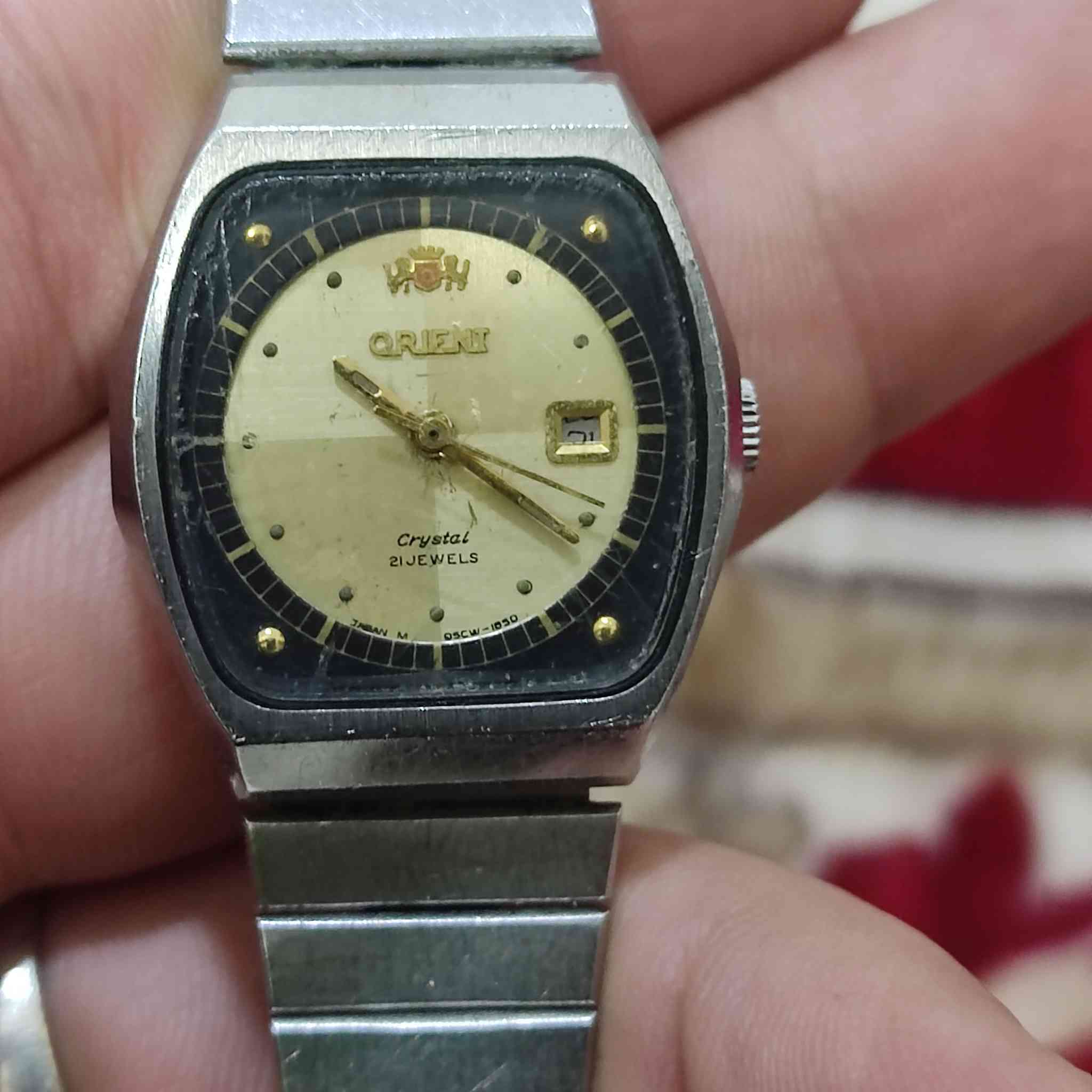 22ساعة نسائية للبيع نضافة تامة وكلة شغال اليوم وشهر لتواصل خاص او واتس ***********
