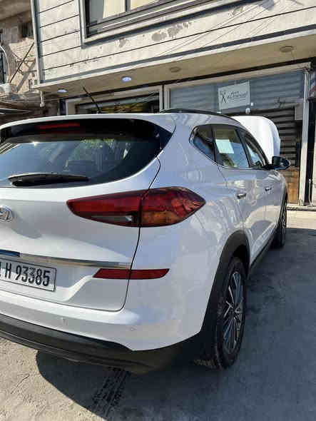 سلام عليكم توسان مديل 2020 خليجي
ماشيه 66 الف مكانهه بغداد مشتل فول 1عل 1

رقم صاحب سياره ***********

غير متواجده  علفيس 217 وبيه مجال
