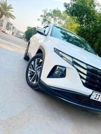 توكسان للبيع خليجي ٢٠٢٢  مكفوله ماعده بارد بسيط جدا  السياره ماشيه ٧٥ ...