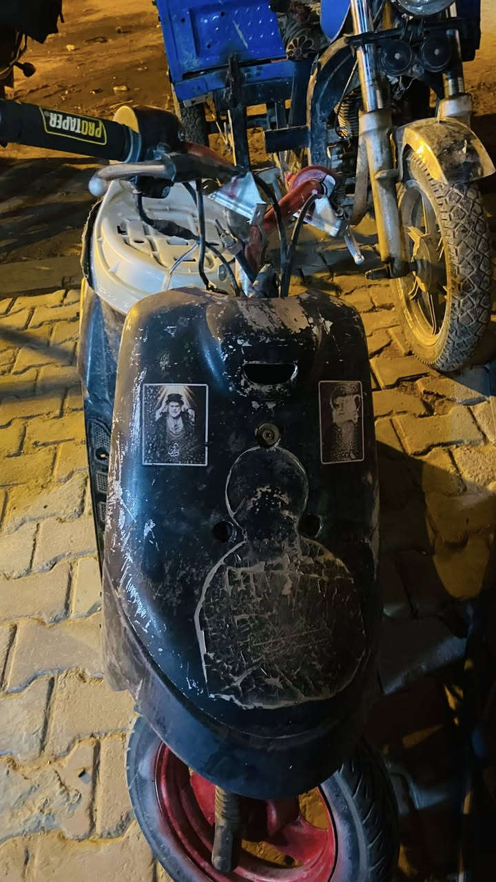 كوم حديد ٥٠ قفل لاحد يسالني شبيها مابيها ابعيلك هل موجود


**إذا كنت صاحب هذا الإعلان وتريد حذفه لأي سبب، رجاءا أرسل رسالة إلى الدعم الفني**