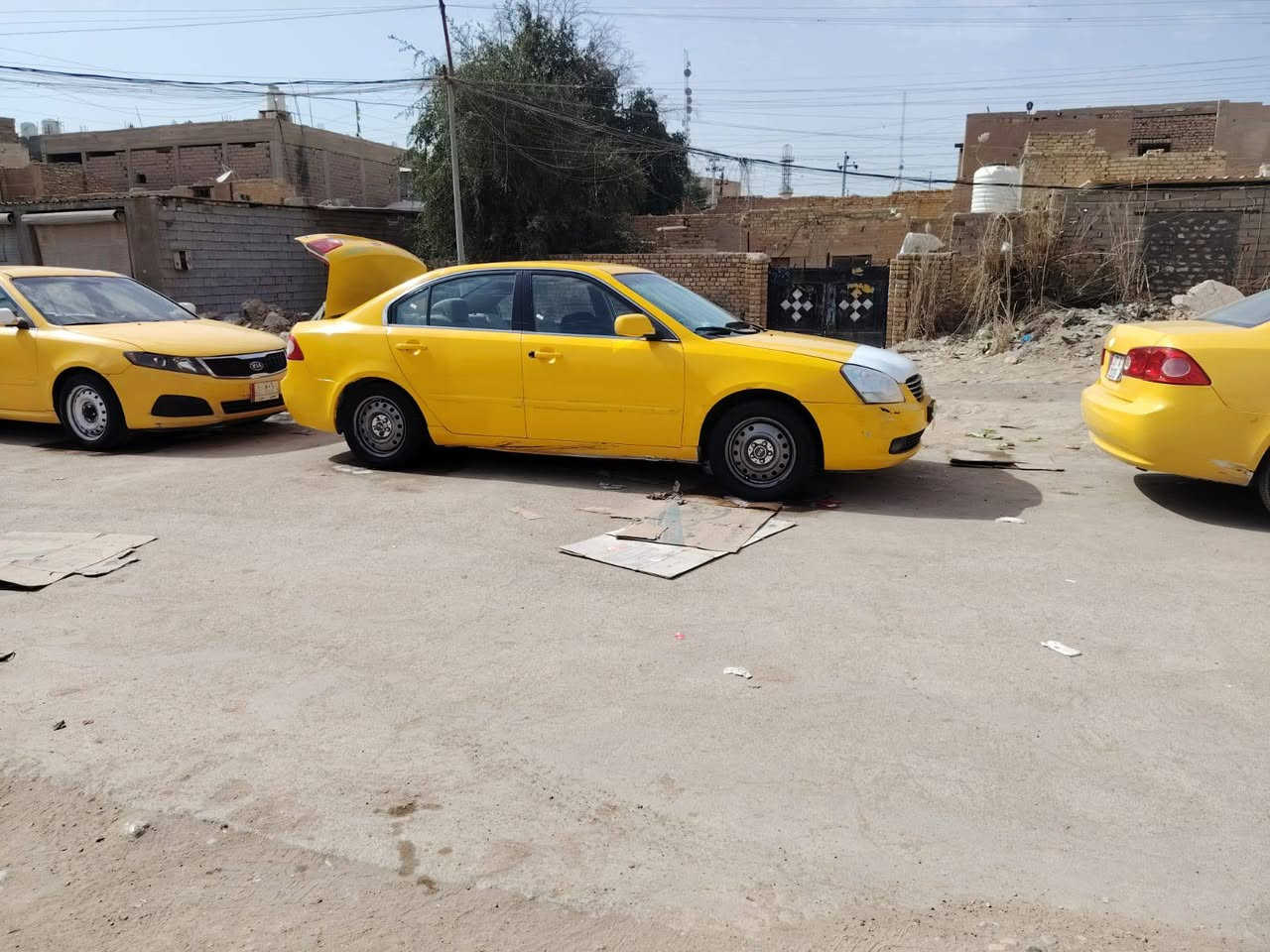 اوبتيمه امريكيه  موديل 2008گير محرك توهن مشدودات تخم تايرات جدد سعره 88وبيه مجال مكلف بنشر موالي هاذه رقم راعيه وتصلو علي ***********
