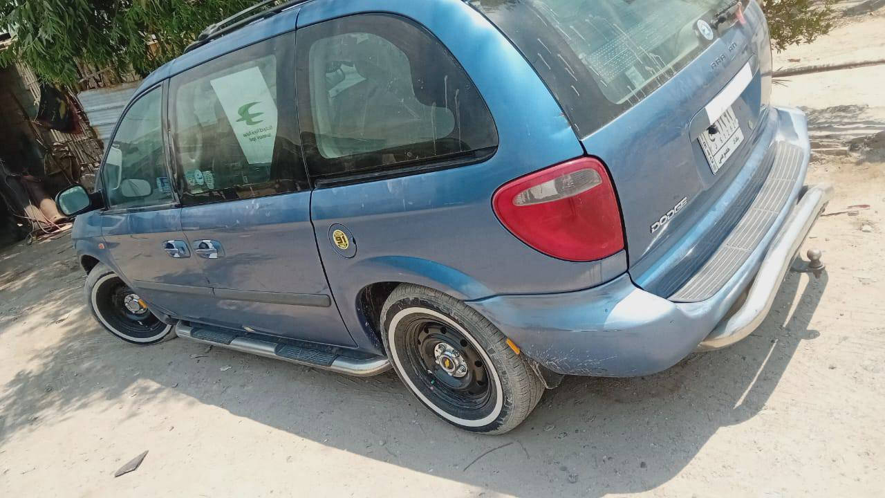 سلام عليكم دوج كرفان 2007 ابلاديه مكاني بياع تقاطع درويش اسفسار***********
