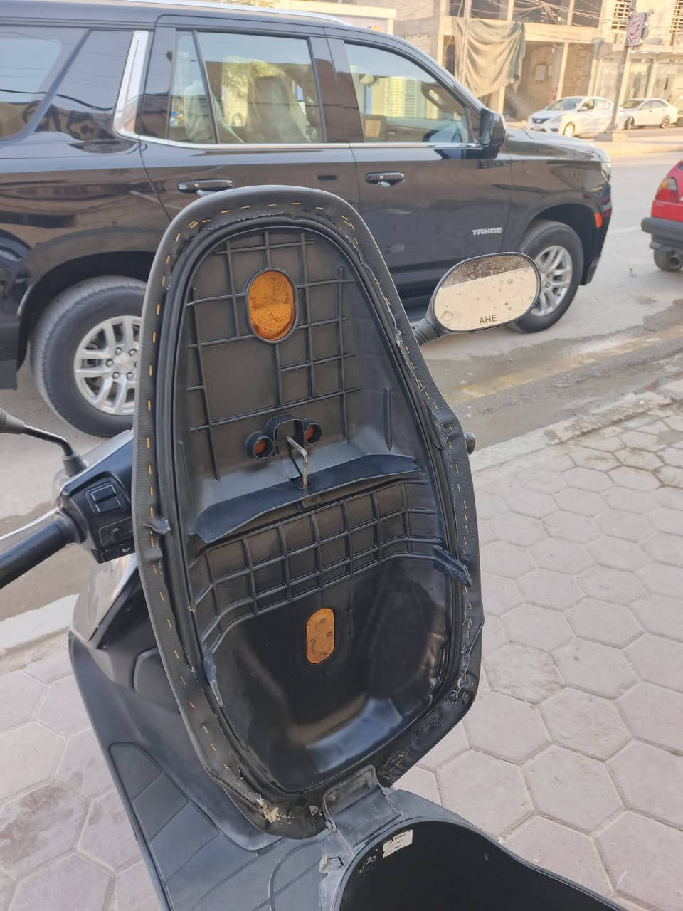 درجة سبيسي ياباني مكفول كفالة عامه من كلشي بلاديه علئ وضع الشركه كفالة عامه الهاتف *********** المكان كوت الزهراء قرب مركز الخلود
