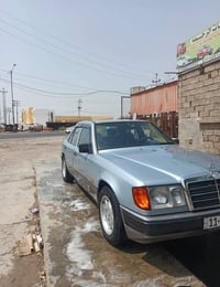 مرسيدس • موديل ١٩٩٠ • رقم بغداد