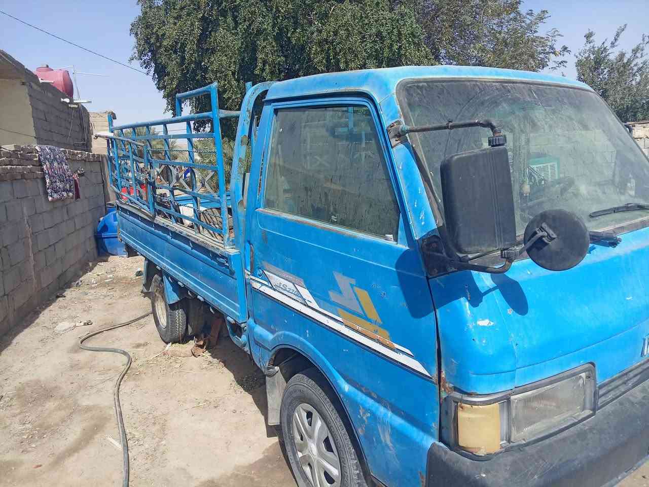 السلام عليكم من رخصة مديرالكروب سياره لبيع بنكو السياره صار فتره متروكه ابيع الهل مجودمكاني كربلاء طريق النجف كربلاء العمود ١٠٣١ ##14وبيه مجال السياره بدون ار***********
