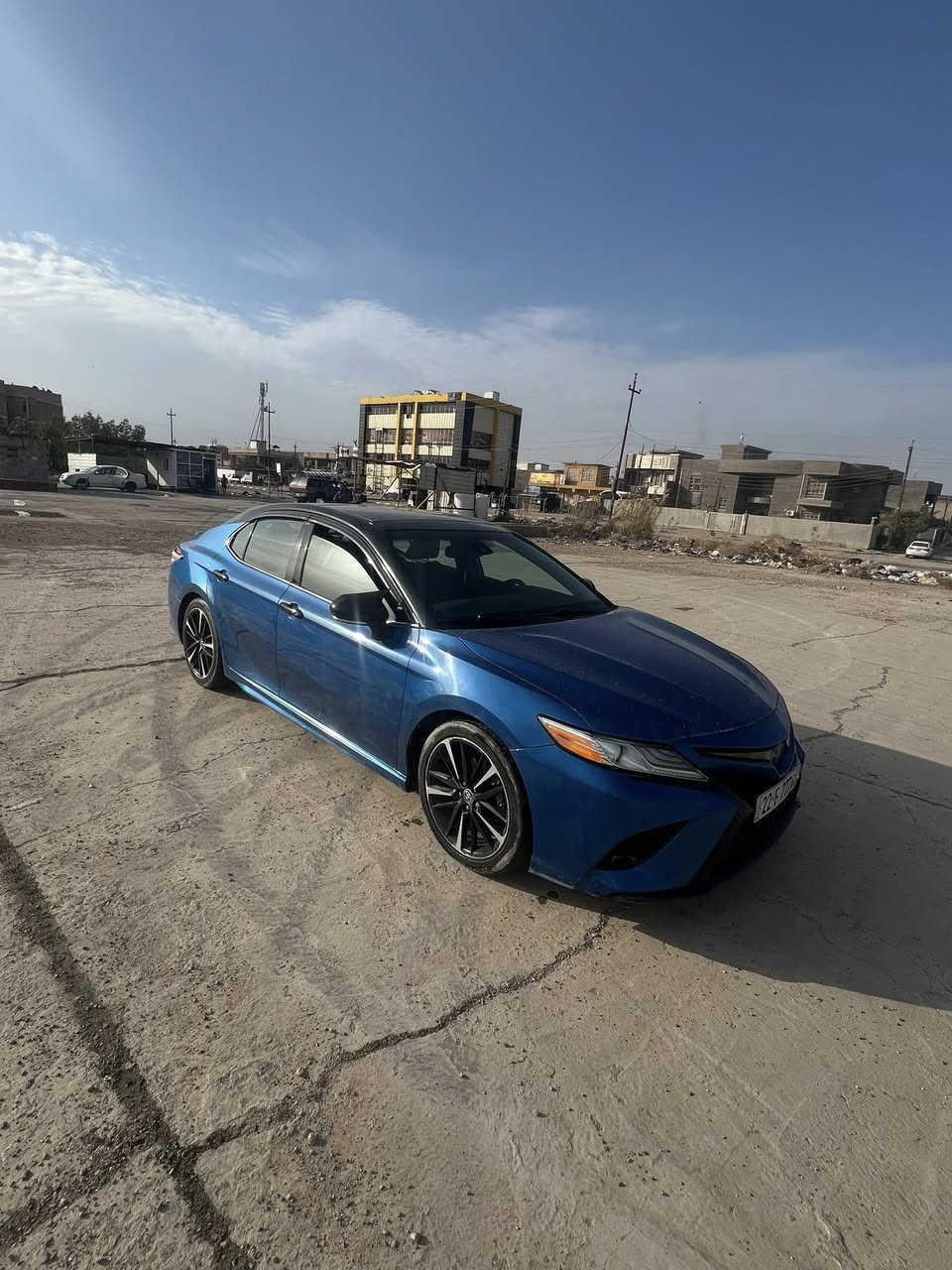 كامري 2020 xse فول مواصفات دبل بانوراما ماشيه 94 الف كيلو حادثها تبديل باب وجاملغ وصبغ قطعتين يعني اربع قطع سعرها (173)ورقه وبيها مجال بسيط
مكانها بغداد المحموديه 
الهاتف ***********
الواتساب ***********
