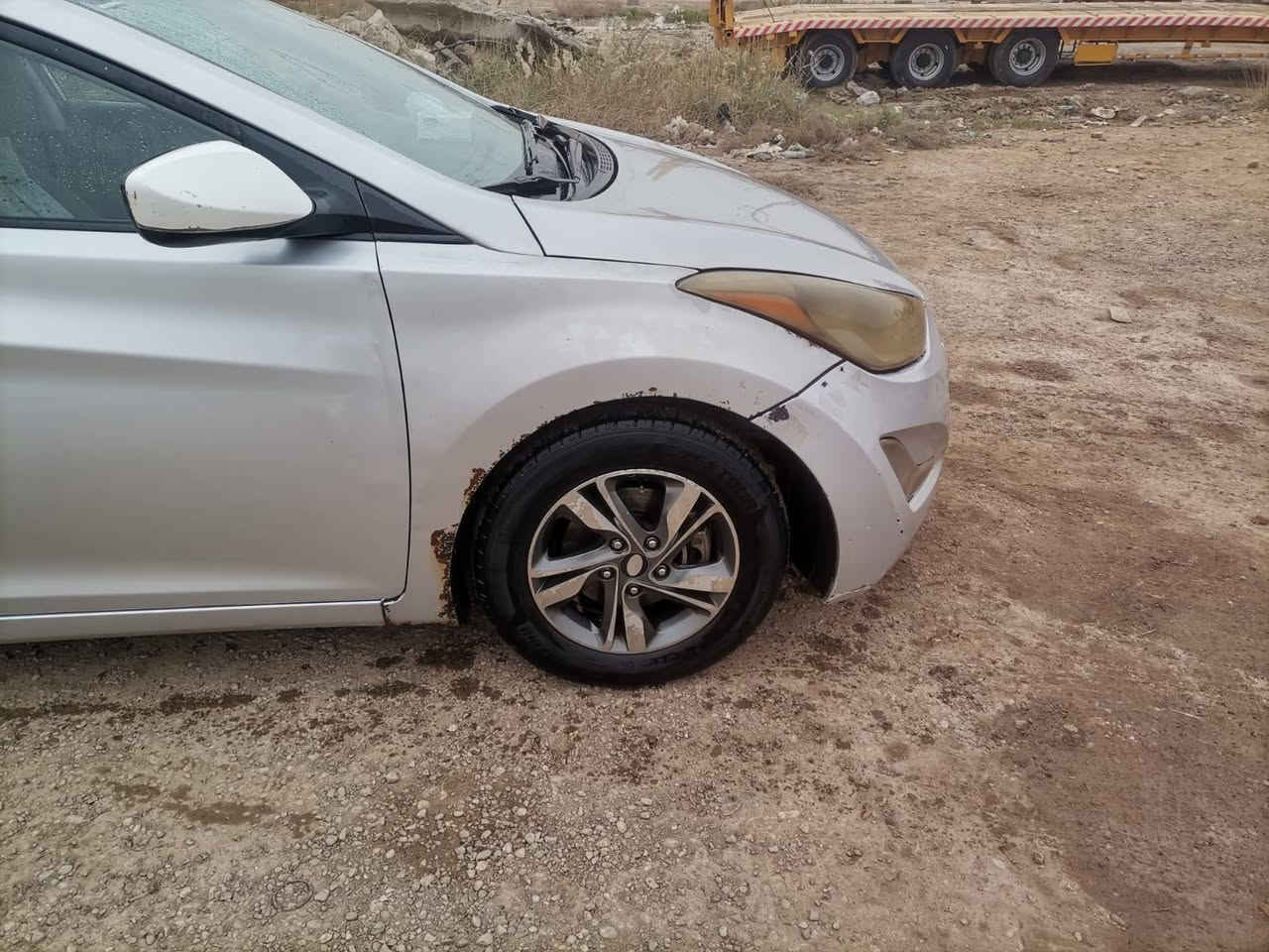 بسم الله الرحمن الرحيم
الانترا موديل ٢٠١٦ 
١-وارد أمريكي
٢-رقم بغداد
٣-محرك ١٨٠٠ دوش المرغوب
ضربتها الجاملغ وايرباك برده الخلفي طاك
للاستفسار ***********٢
