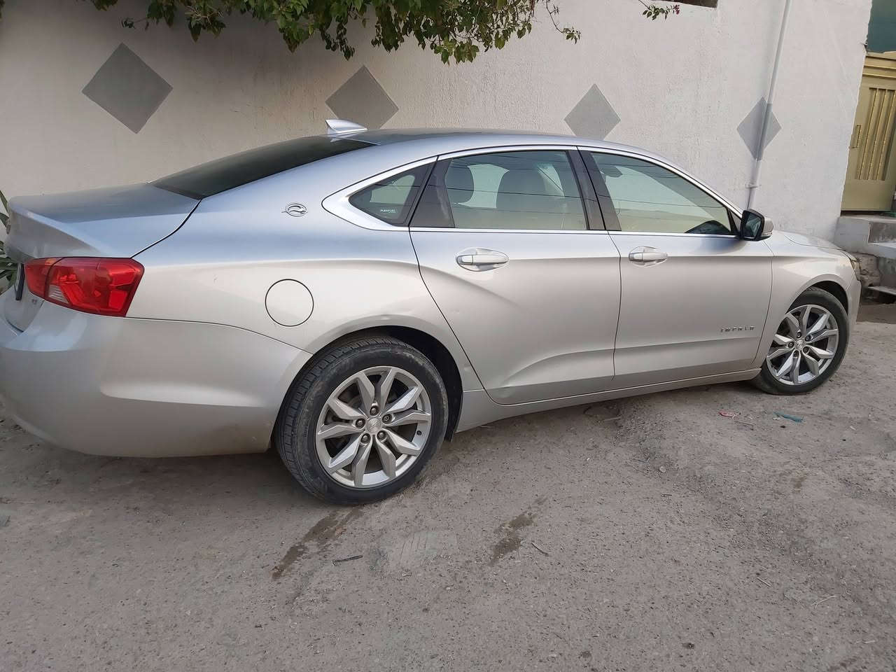 مكلف بالنشر
امبالا 2017  اربيل. LT
مكينة 3600 
شاشة 
قاصة 
گير و مكينة بلاد 
تبريد تدفئة 
تخم تاير جديد 
للأستفسار اتصل على الرقم
     ‎0770 003 8036
