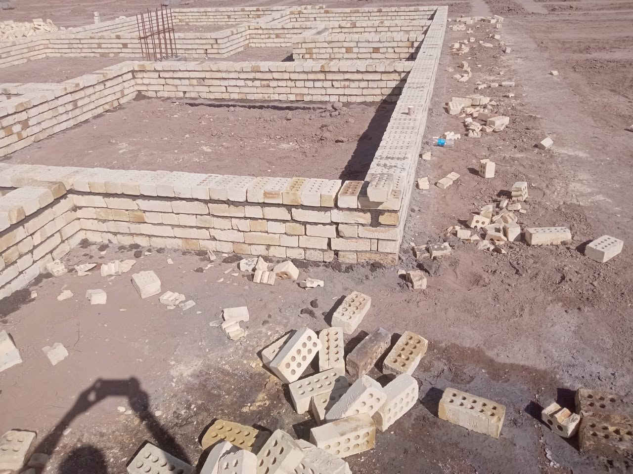 اليوم تم اكمال بتلو بيد اخوكم سيد مرتضى العوادي ابو رقيه اليحب يتواصل بالخدمه *********** بالخدمه
