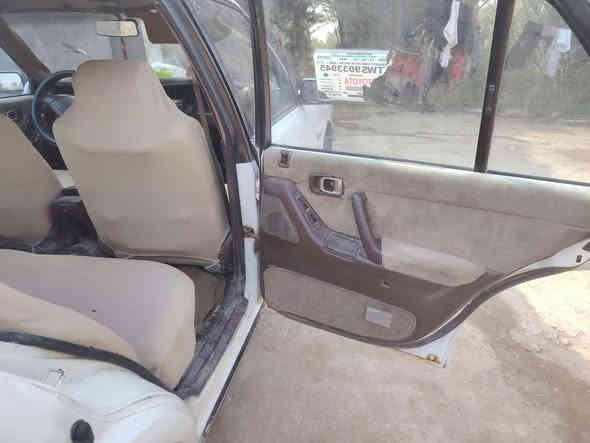 السلام عليكم سيدان مديل ١٩٨٩ أيسر بلاد محرك وكير خير من سنويه جديده ل٣٠ رقم انگليزي الجديد السعر ٣٥ 
غير متواجد خاص تواصل ‏‪***********‬‏
