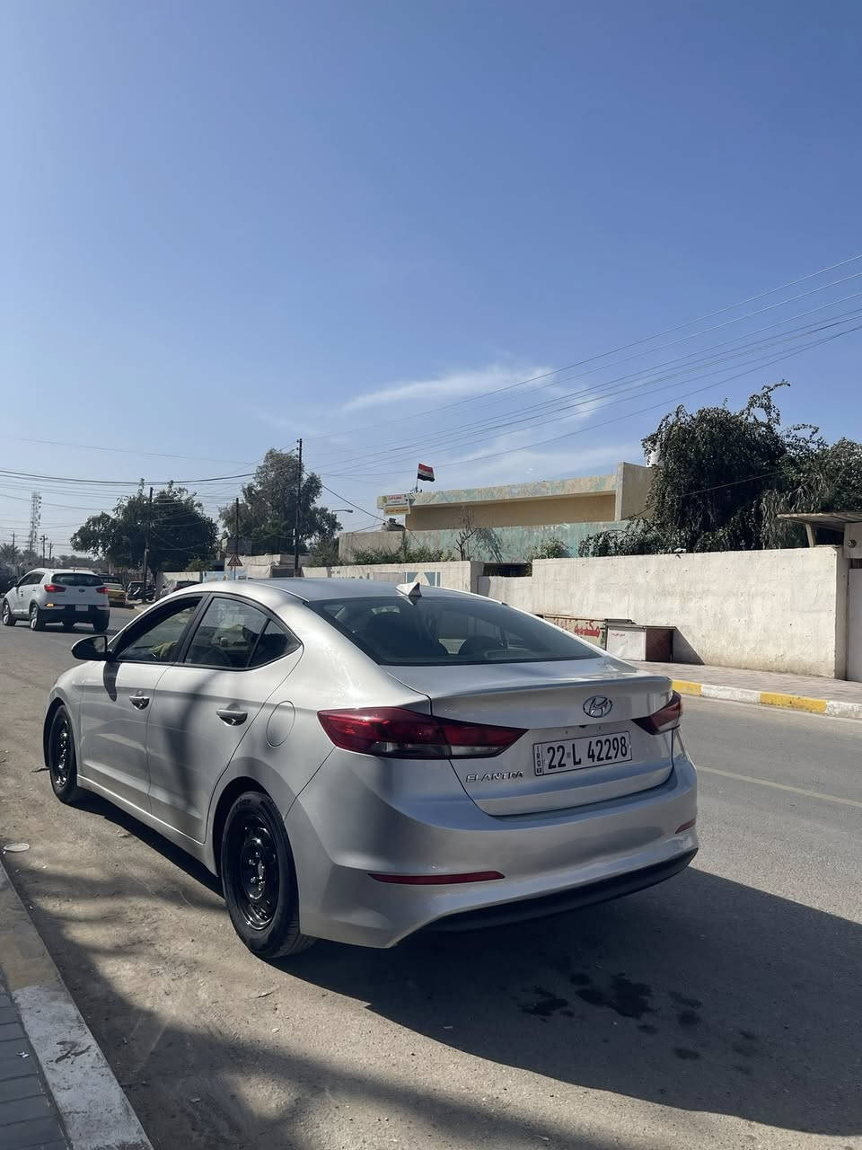 يالله سلام عليكم النترا2018رقم اربيل تحويل ثاني يوم مكينه 2000دوش سياره جديده وخير من الله ماشيه 62الف فقط حادثه بنيد فقط وبيه صبغ 4قطع اثر جراد وشخوط سياره كله ليبل واحد تخم تاير جديد تخم ويل جديد وسياره نضيفه وخير من الله نصبته تخبل سعره 120وبيه مجال مكاني بغداد زعفرانيه هاتف :***********
