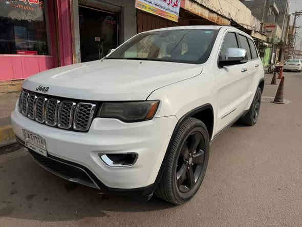 السلام عليكم جيب مديل 2015 
السياره حادثه موضح بل صور مبدلات نفس اللون بدون قطره صبغ لغد شاصي كفاله عامه ولباقي موضح كذالك

كير محرك مكفولات

حداديه صدر تخم تاير ادامه جديده عليه السياره 

السياره موصفاته معروفه فتحه شاشه جبيره بصمه 

ميحتاج اذكرهن مكان السياره سامراء بلد 

سعر السياره 210 وبيه مجال 

اللاستفسار 

0777 842 2505‬

 0782 487 2882
