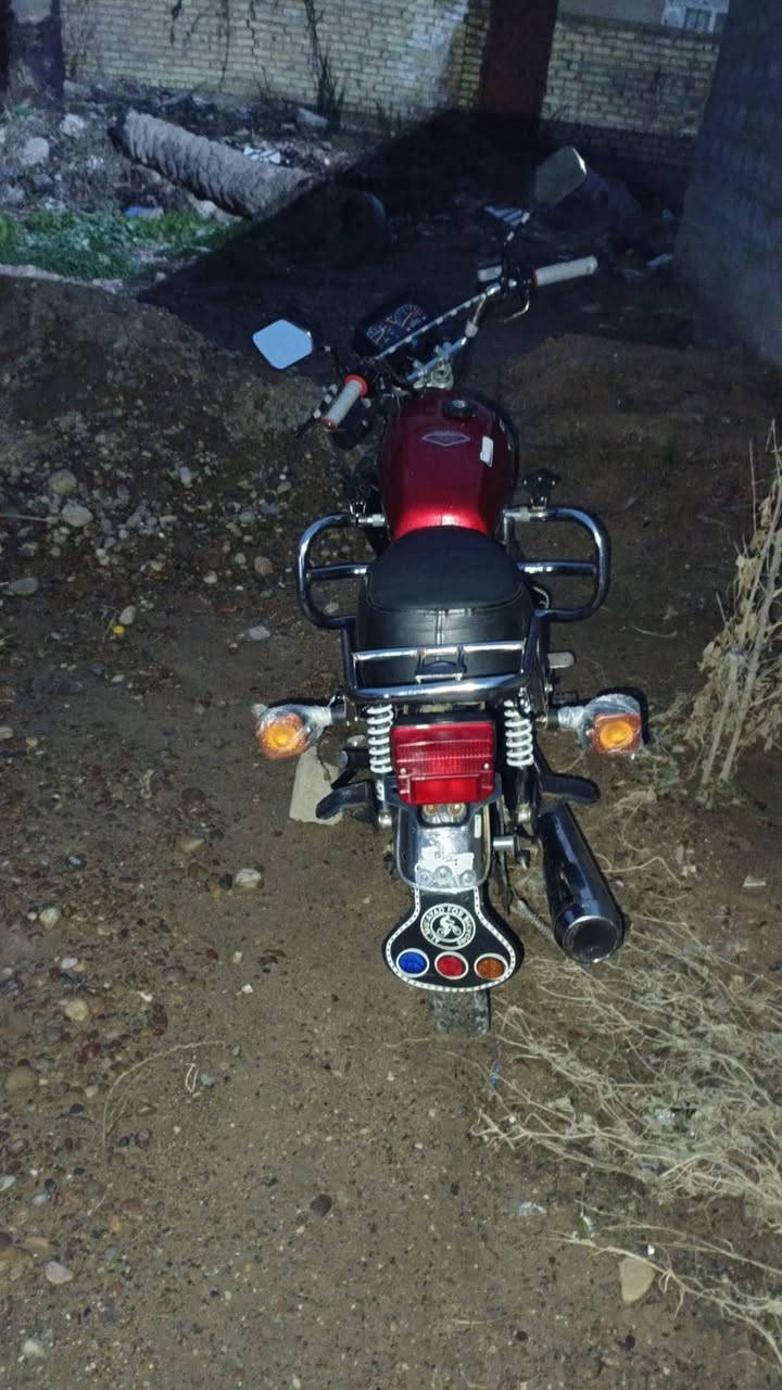 سلام عليكم دراجه للبيع سيفان محرك مجفت جديد
***********
