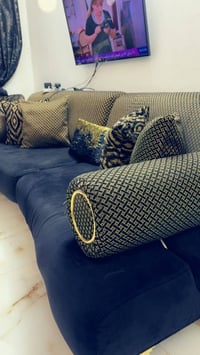 تخم للبيع  10 مقاعد كلش نضيف  السعر 750 البيع بسبب تحويل إلى بيت آخر  ...