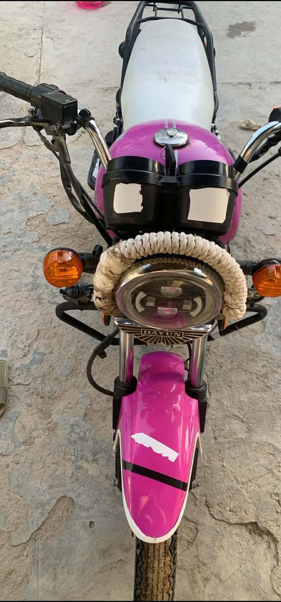 السلام عليكم دايون 23سكنر محرك 150
مكان حله 
السعر خاص 
***********
