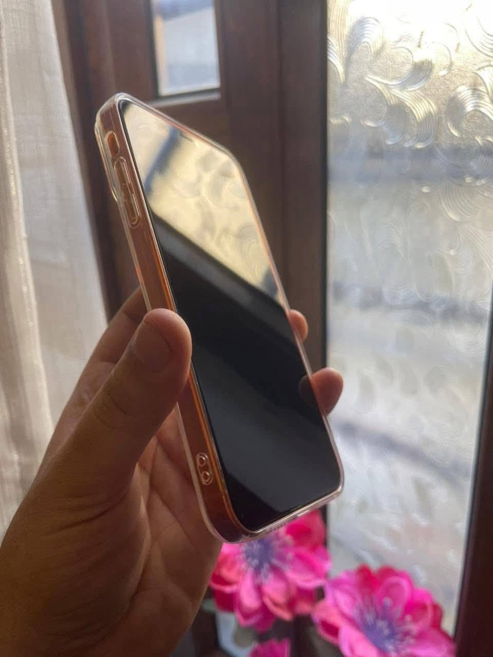 السلام عليكم ايفون Xs max نضيف كلش محور 17 برو ماكس ذاكره 256 دبل سيمكارت بطاريه 80% مكاني بغداد ***********
