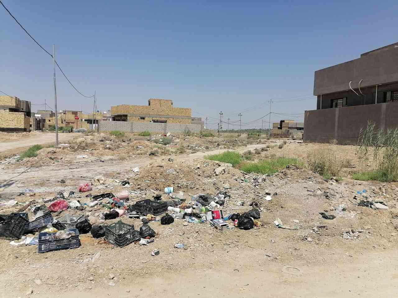 السلام عليكم
عرصه طابو صرف للبيع موقع هور الجبور مساحتها٣٠٠م توجد فضله أمامها وركن على شارعين بشارع الطاقه قبل المولده للاستفسار الاتصال على الرقم ***********
