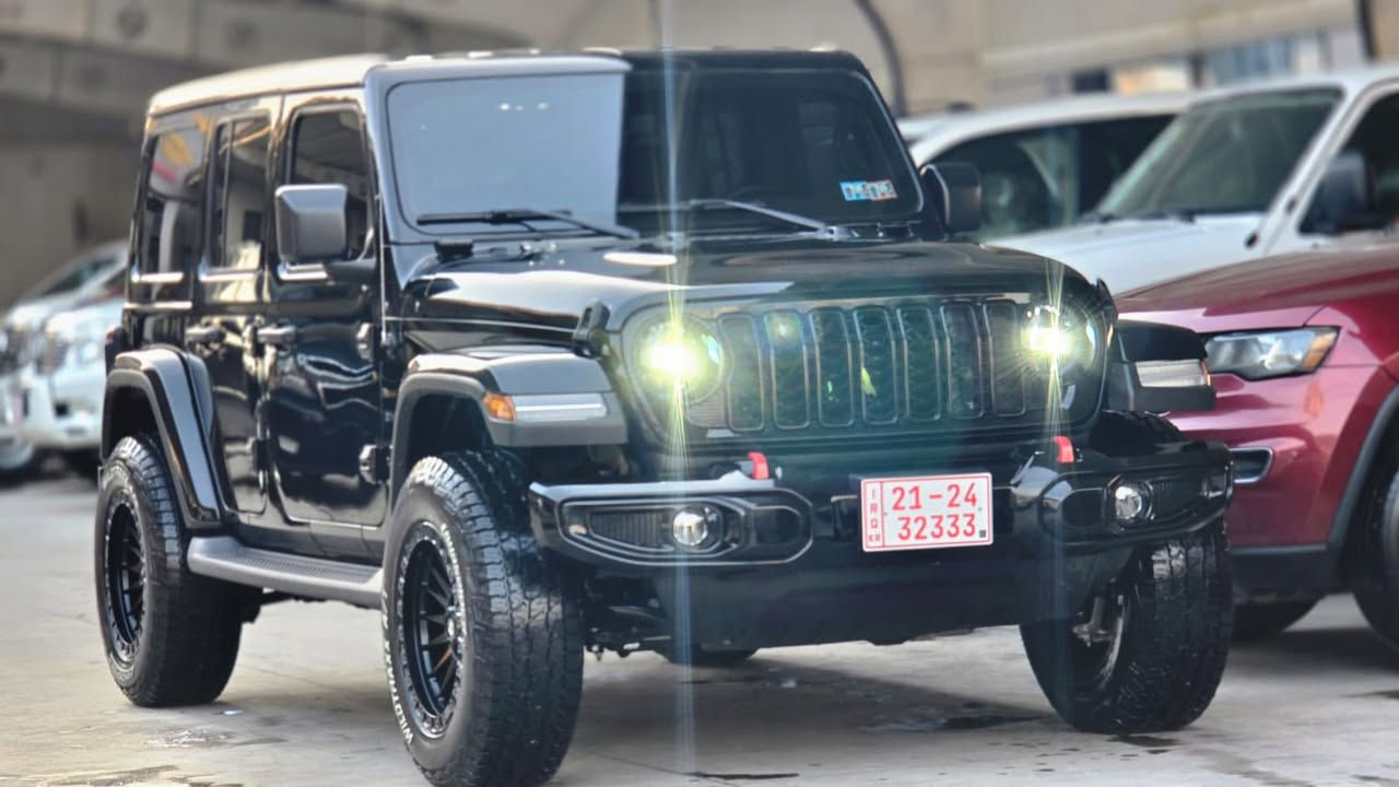 جيب رانگلةر  سةحارا ٢٠٢٣فول فول مواصةفات تايةو ويلي لوكي لةسةرة ٣٤هةزار مايل روشتوة ناو رةش جلد شاشة گةورة سوكان هيتةر كوشن هيتةر لايت عةدةسة بةگلايت ليت كامل زينون 
زمارة كاتي دوو مانگ 
v6مةكينة مةرغوب
كلين تايتل بي بوياخ 
سةقفو بوستال لة رةنكي خوي 
 بو هيج مةكة ي  يةك جالي بيوة نية زور زور جوانة  
بو هيج مةگةري مالي دوستة 
بو بةيوةندي زانيني نرخ ***********
