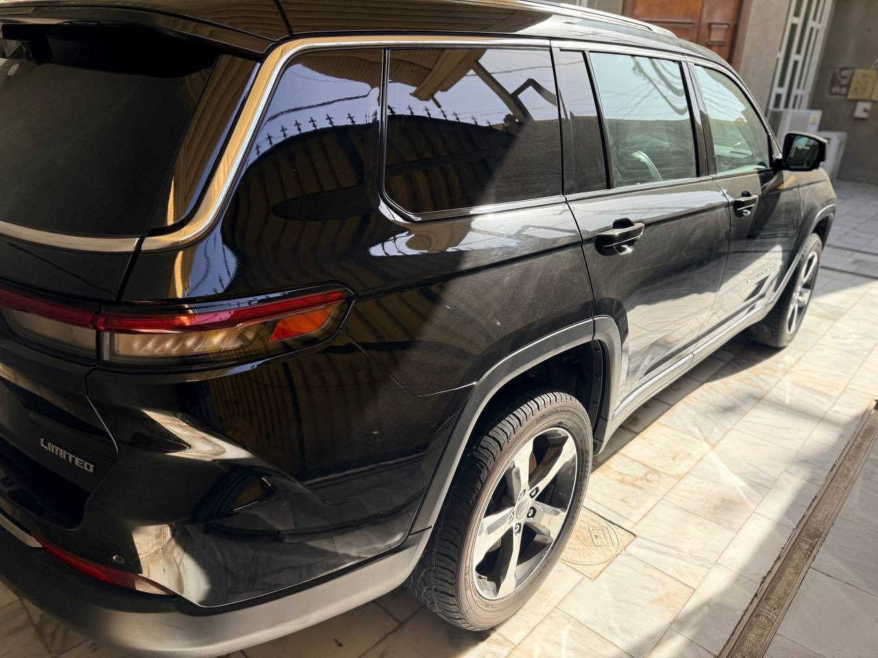 السلام عليكم
جيب لمتد 2023 رقم اربيل بسمي
محرك 3600
شاشه كامره
حساس امامي خلفي
جنطه كهرباء
تشغيل عن بعد
ستيرن كهرباء
كراسي جلد تدفئه تبريد
فور ويل 
7 راكب 
ماشيه 24 الف
ضرر جاملغ وباب سائق بجم مكفول
مكاني بابل القاسم
السعر 295
للاتصال ***********
