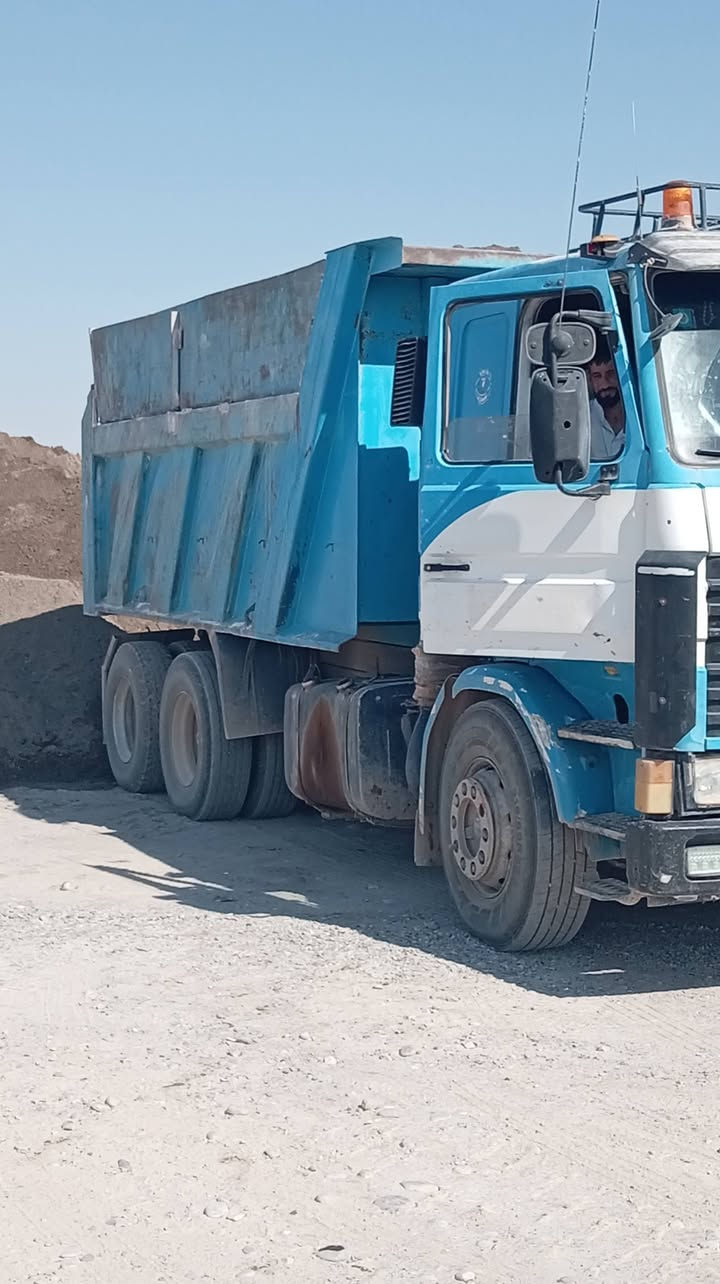 قلاب اسكانيا للبيع حجم 142 سكانيا سحال  رقم كركوك *********** سحال عضله
