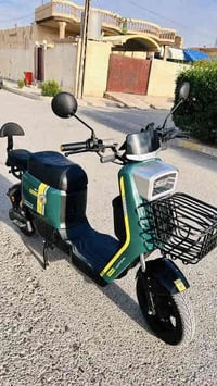 دراجه شحن R7 صار اسبوع من شديتها مراوس بدراجه 5 كير نضيفه 07826000855