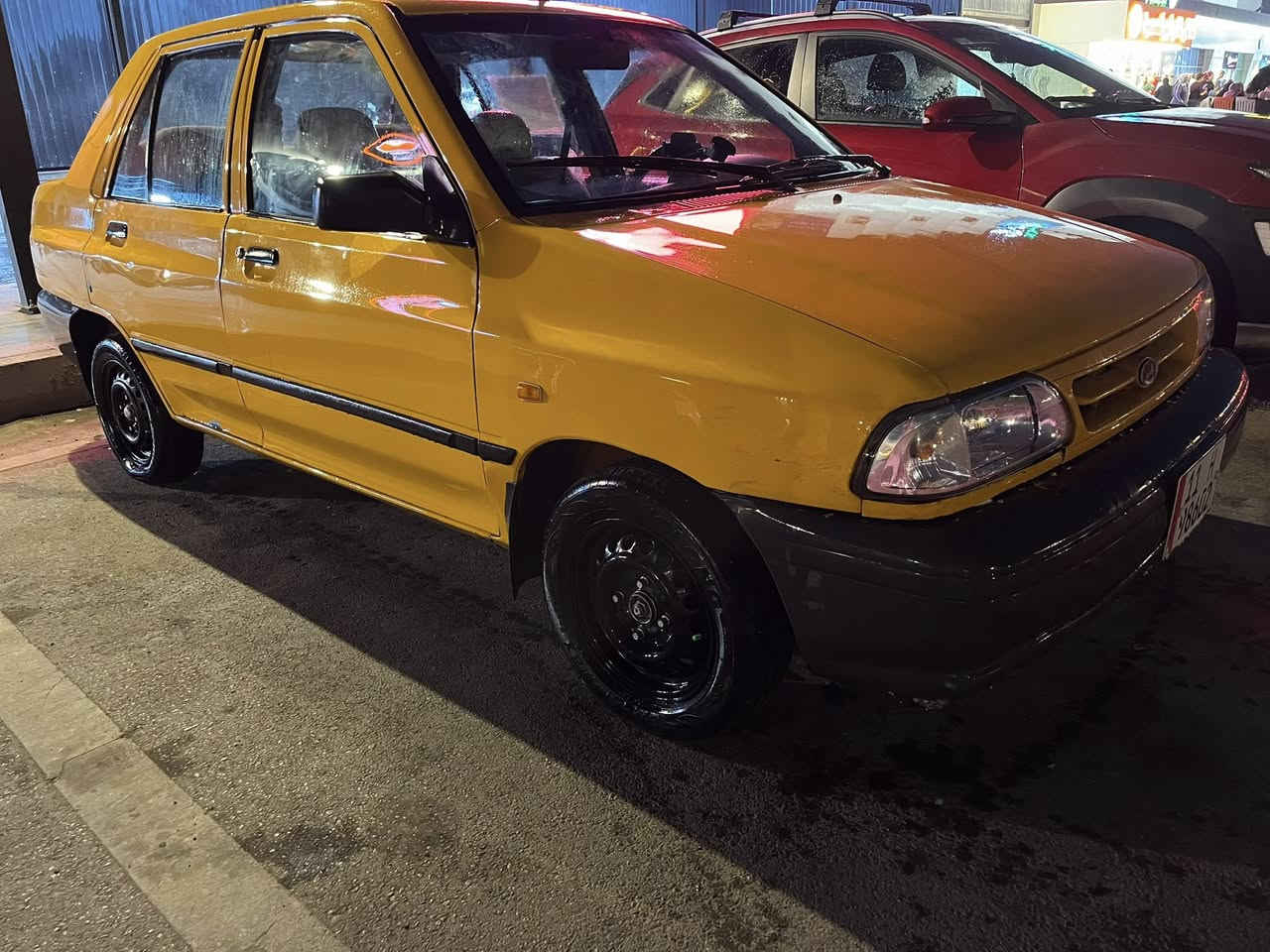 السلام عليكم سايبا 2018 جاهزه للخير
السياره مال جناي رقم انكليزي سنويه 2031 
كير مكينه تدفىه تبريد كله كفاله وعل فحص 
تخم تاير جديد
صدره خلفي امامي جديد 
غرفه كهربائيات بلاد جديد
السياره بدون خياسات وكامله عله اخر حبايه 
مكاني بغداد الشعب ستفسار ***********
