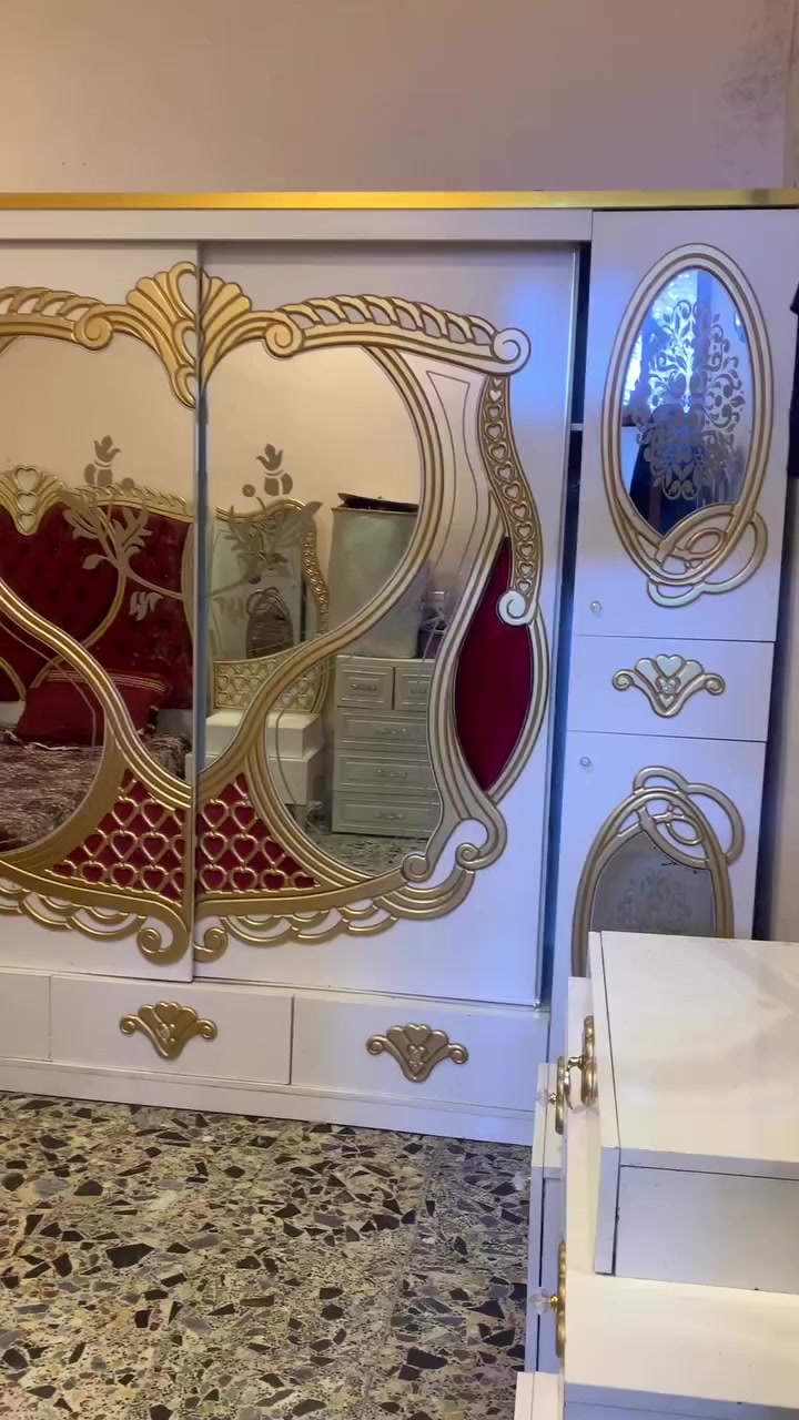 غرفه تركيه 8 قطع نضافه 85 البيع سعر 750 رقم الهاتف ***********
