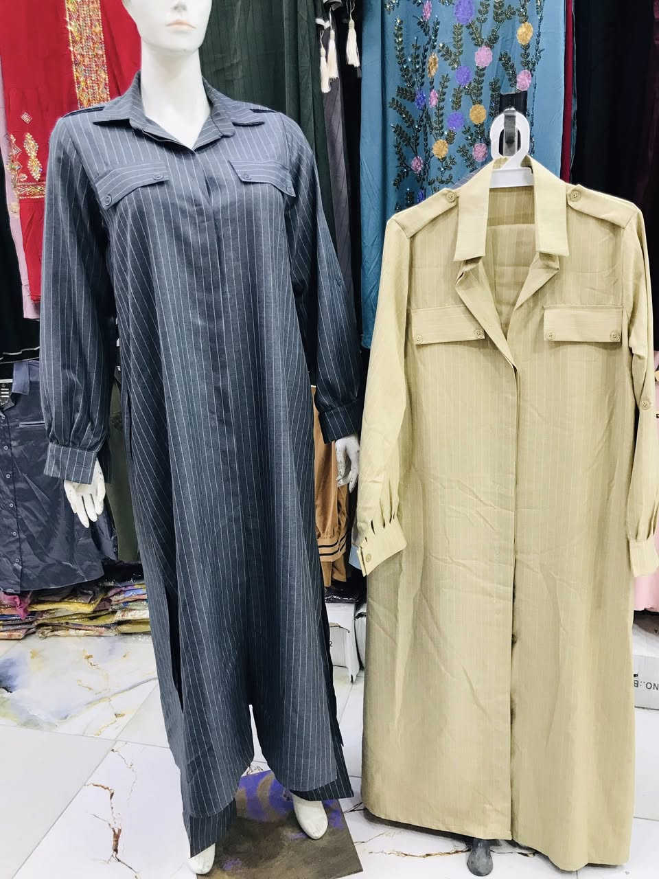 سوتات شرعية (قياسات خاصة) وصلت لعيونكم! 👗🔥
​لأن الأناقة ما تكمل إلا بالراحة، جبنا لكم السوت الشرعي المخطط والسادة، قماش صيفي بارد وقصة تقعد بالجسم قطعة وحدة.
​✅ القياسات: متوفرة من 44 لحد 54.
✅ الموديل: طويل، راهي، ومستور.
​تفضلوا زورونا بالمحل وشوفوا الخامة والنظافة:
📍 المسيب - السوق الكبير - سوق الذهب - مقابل أبو فاطمة للفرفوري.


**إذا كنت صاحب هذا الإعلان وتريد حذفه لأي سبب، رجاءا أرسل رسالة إلى الدعم الفني**