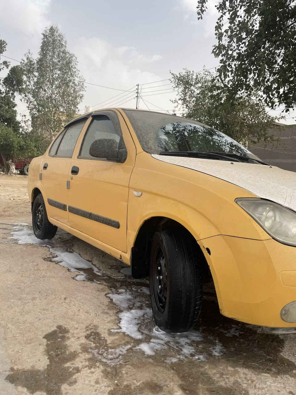 سلام عليكم طيبه 15رقم بغداد إنكليزي حلوه السياره مكينه بدايت خيط بخار كير حلو  حداديه امامي خلفيه حلوه تبريد الكبريسر ضعيف وبيه صبغ نص من باب الخلفيه وشويه من الجاملغ جهت العبري كهربائيات كله شغاله مكان السياره كربلاء الحر  ترهم مراوس  
***********
