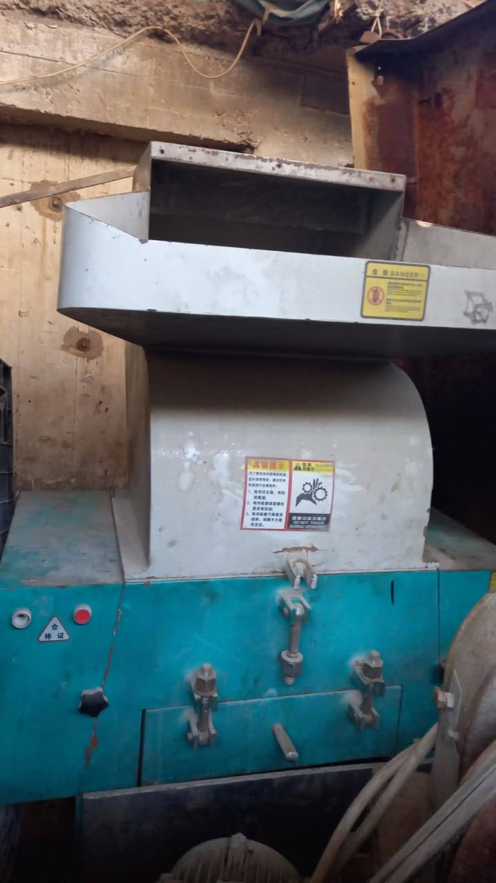 سلام عليكم ثرامه صينيه 50x50
مستعمله 10 ايام سعر 22$ وبيهه مجال قليل
رقم ***********
