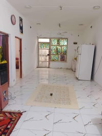 بيت للبيع • ٢٠٠م • غرفتين