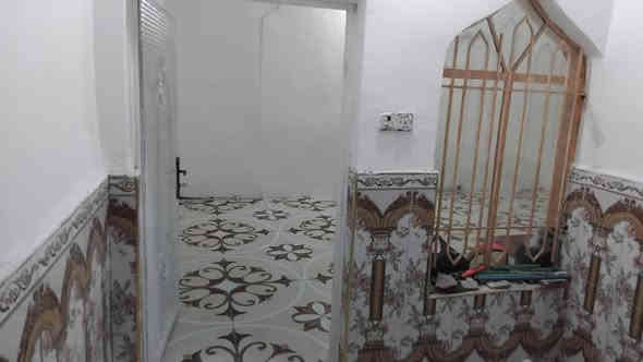 يالله على بركة الله
 مشتمل للبيع طابو ملك صرف حجه مساحته ١٠٠م السعر ٣٥ وبي مجال قليل عنوان قضاء بلد خلف كلية الإمام الصناعه يتكون من غرفه منام صاله استقبال مطبخ مجموعة صحيات ***********
