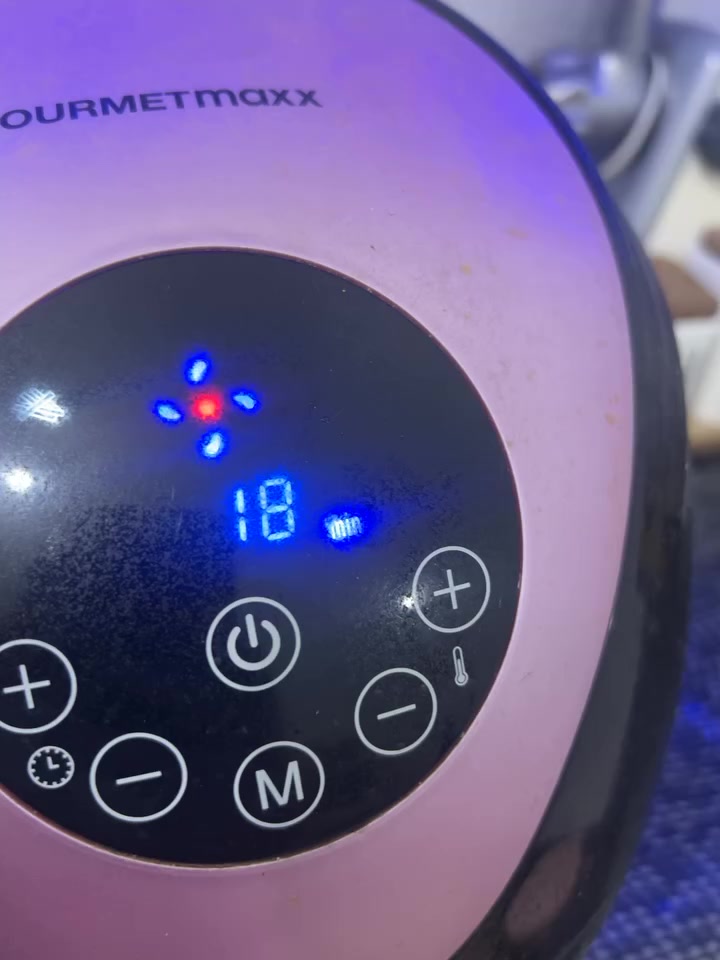 قلايه هوائيه اوربي حجم وسط سعرها ٢٠ الف الضرر مالها بصور قطعه مكسوره يرادلها لاصق بلظهر 
بايسكل طفل وعربانه بنفس الوقت سعره ٣٥ الف
مكاني الدوره


**إذا كنت صاحب هذا الإعلان وتريد حذفه لأي سبب، رجاءا أرسل رسالة إلى الدعم الفني**