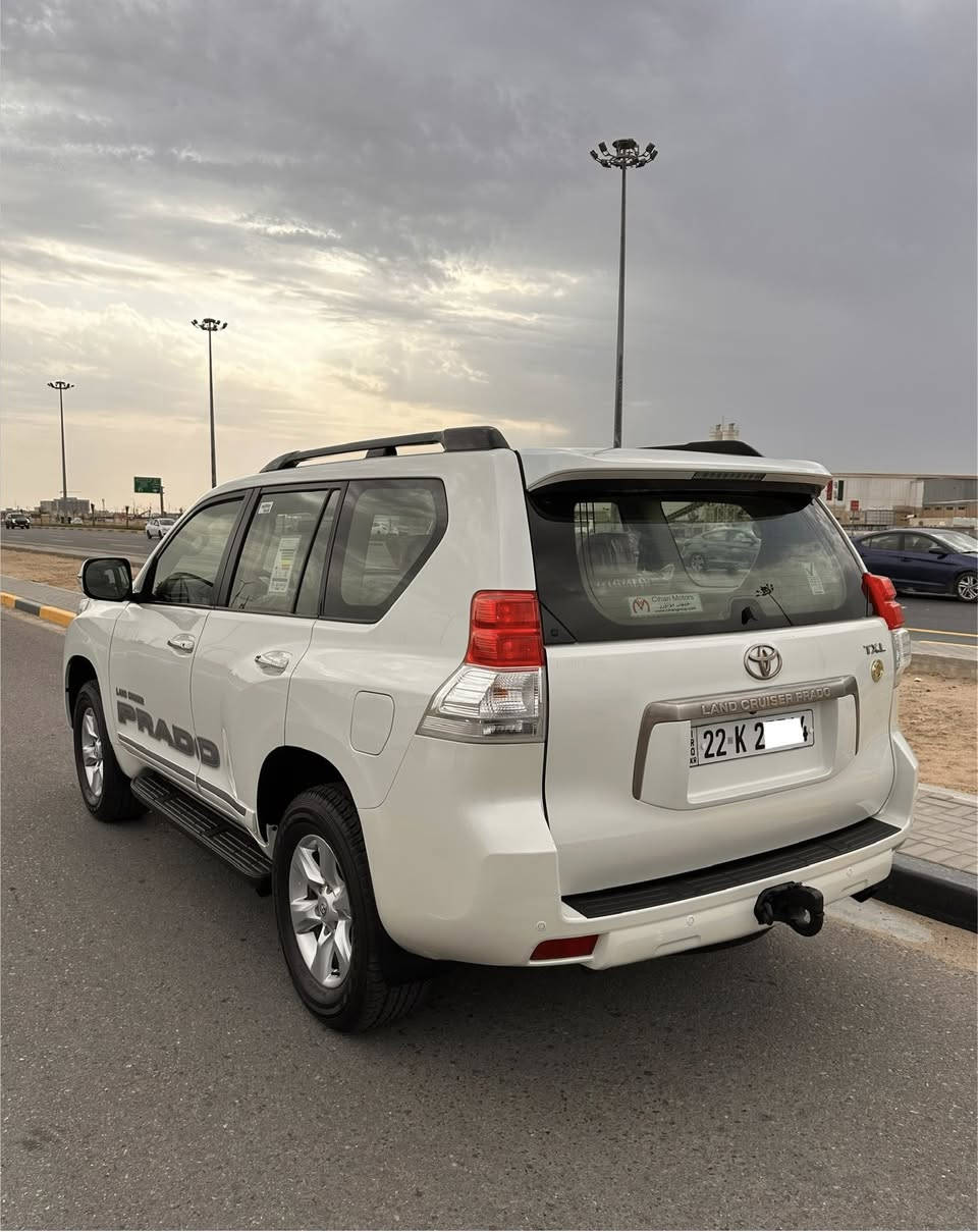 للبيع تويوتا برادو موديل 2010 كويتي الساير  رقم اربيل بسم كردي وكاله مظمونه سنويه جديده رقم دولي  محرك 4سلندر 2700 مواصفات كشنات جلد دواخل صاج تحكم ستيرن شاشه جبيره كامره دواره حساس امامي خلفي شباك وعلامه ذهبي بلاد سبعه راكب 3خانات تبريد مري شفط تبريد لمس فور ويل شاشات خلفيه سياره جديده بعنه كلمه كلهه وظع شركه مكفوله كفاله عامه من الضربه وصبغ ولبارد حته دعاميات كير محرك بلاد جاهزه تخم تاير حداده تبريد هزه جديده للستفسار ***********
