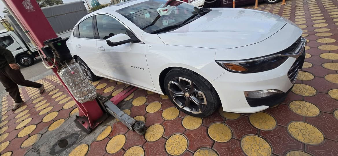 السلام عليكم 
ماليبو 2023 LT وارد أمريكي
رقم بغداد الجديد بأسمي 
ماشية 67
🔴بصمه ابواب جنطه /تشغيل عن بعد 
🛑محرك 1500 توربو  
🔴 / مانع انزلاق
🛑لدات اماميه نهاري / حساسات خلفية
🛑كشنات تدفئه + كهرباء 
🛑تبريد مناخين منفصل SYNC
🛑تبريد قطعتين امامي خلفي 
🛑شاشه كبيره تدعم كاربلي/خرائط Gps
🛑كامره خلفيه / كروز مثبت سرعه
🛑حساسات خلفية
🛑لايت زنون عالي ناصي 
🛑شاشة ضبط واعطال بل دشبول
🛑منافذ USP/ 12V /Tip
🛑حساس اطارات / 4 دسك/ Abs
🛑ويل حجم 18
السيارة مكفولة من الدعامية للدعاية. حادثة شمول بالغرق
كير محرك مكفول 
السعر 138 وبيها مجال قليل
للاستفسار الاتصال(***********_***********)
مكان السيارة بغداد اليوسفية
