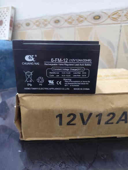 سلام عليكم كارتونه مال بطاريات نوعيه موضحه بصوره تحتوي كارتونه علا ٤بطاريات سعر بطاريه٣٥الف وبي مجال بسيط *********** توصيل موجود كافت محافضات
