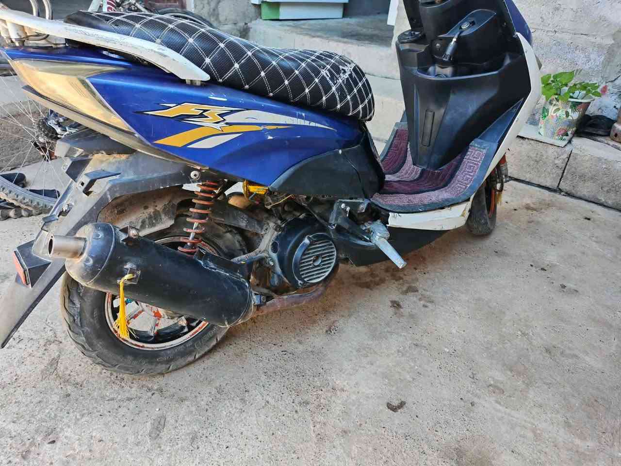 ماطور افيس للبيع سعر 160.  شراي تعال خاص


**إذا كنت صاحب هذا الإعلان وتريد حذفه لأي سبب، رجاءا أرسل رسالة إلى الدعم الفني**