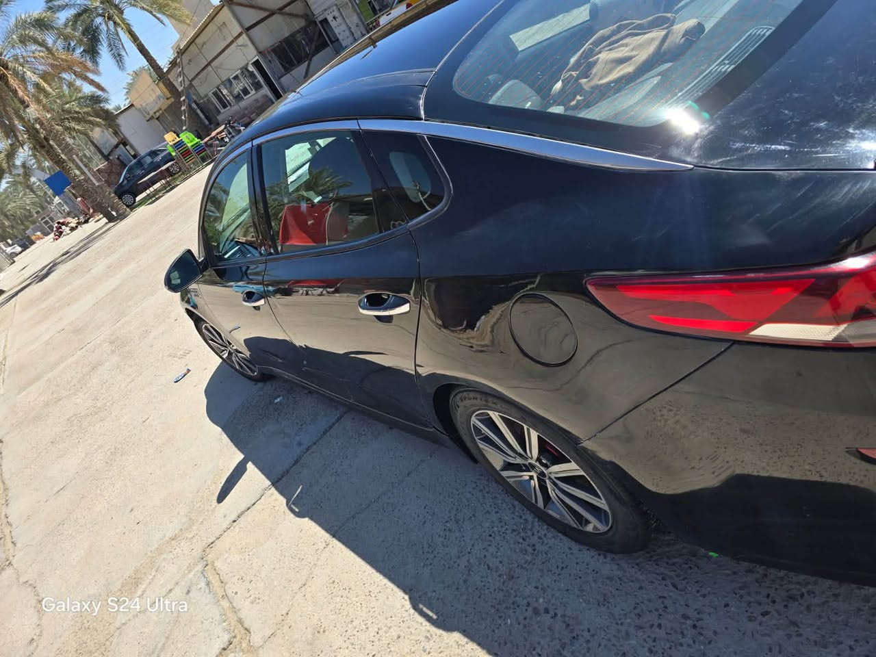 اوبتيما فئة Ex
فول واحد على واحد 
موديل ٢٠٢٠ حادثها موضح بلصور 
السعر ١١٧ قابله للتفاوض 
مكان سياره .كربلاء 
***********
