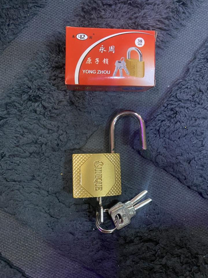 شلعات اي 5 قطع تختارها بالمنشور ب 20 الف 
للحجز ارسل 5 صور
سعر القطعه لوحدها يختلف عن الشلعه
توصيل بغداد 4 محافظات 6


**إذا كنت صاحب هذا الإعلان وتريد حذفه لأي سبب، رجاءا أرسل رسالة إلى الدعم الفني**