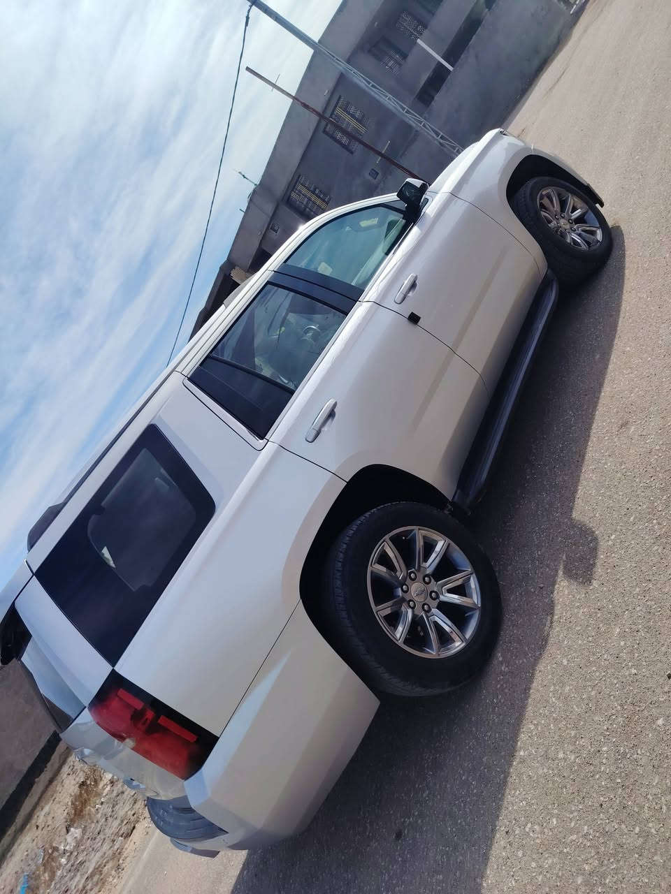 ياالله من رخصة الادمن تاهو 2016 وارد امريكي حادثها جاملغ وبنيد بدون دواخل قطعتين جرد وقطعتين حادث امريكي كير ومحرك مكفول سيارة باسمي جاهزه مابيها نقص اي شي السعر 250 بيها مجال بصيط مكاني بابل رقم الهاتف *********** الشراي فقط يتصل
