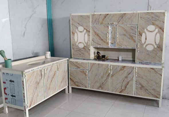 كاونتر المنيوم مترين وسنك مرمر السعر 290الف للحجز واتساب  ***********
