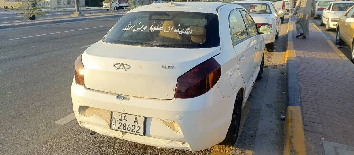 سياره شيري فلاوين مديل 2013
كير ومحرك كورله بيكا تشو كفاله عامه تخم تاير 
رقم نكليزي جديد بسمي سنويه جديده سعر 30 وبيه مجال  رقم ***********
