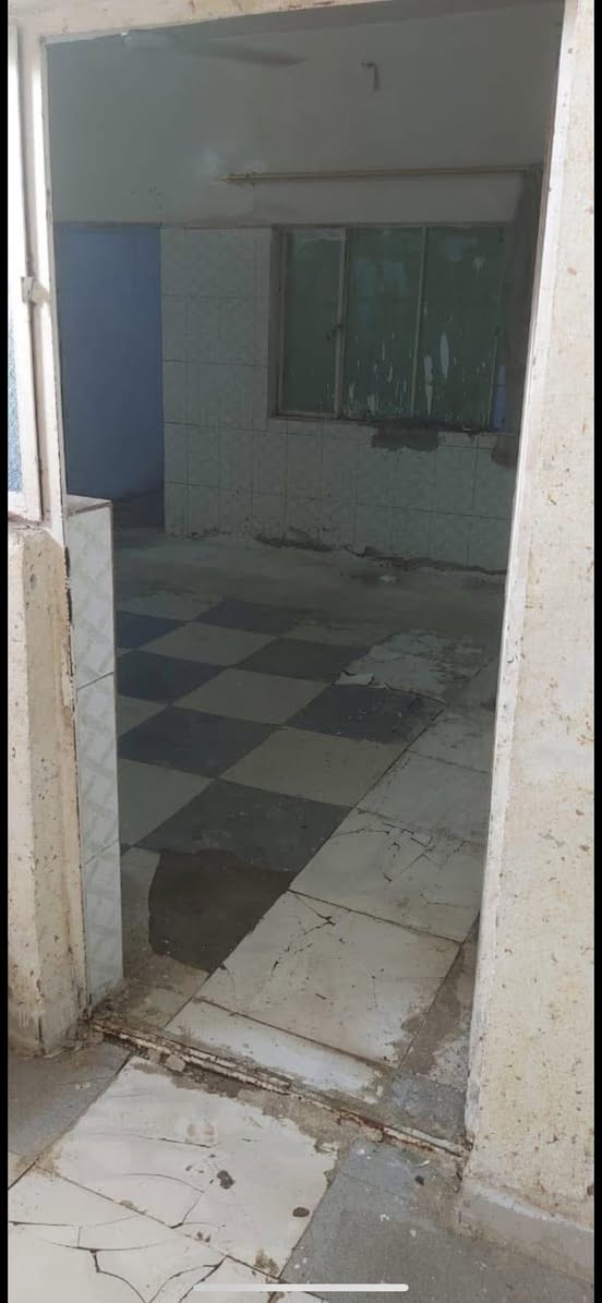 …للبيع…
فرصه استثماريه او سكنيه

الكاظميه الطي نزال خزعل 

 المساحه 220 متر بدون اوقاف 

ابيع بسعر ارض 120 مليون دينار فقط

التفاصيل موضحه بالصور و بي كراج و حديقه 

** البيع من المالك بدون دلاليه

البيت يحتاج ترميم (غير صالح للسكن)

للاستفسار واتساب - *********** -
