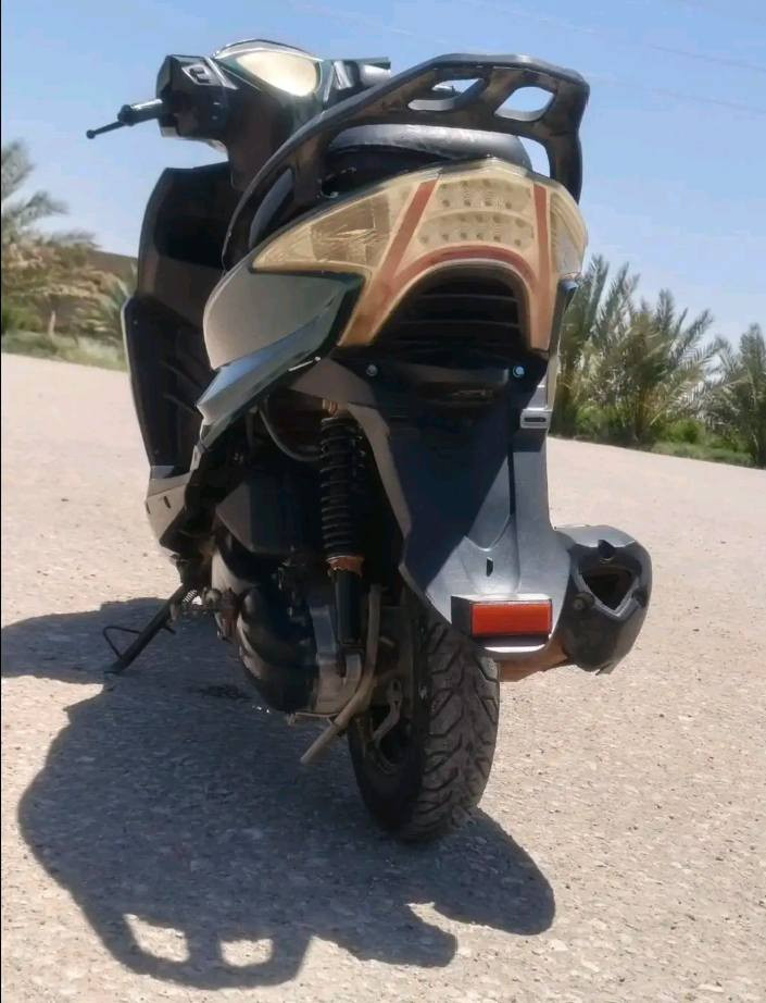 سلام عليكم
دراجه سكنس نضيفه مكفوله من كلشي كهربائيات شغله نكره سلف هندر دراجه شوفت عينك نضيفه خير من الله شلعه محرك ما مفتوحه مكاني بابل القاسم  السعر خاص الاستفسار» ‏‪***********‬‏
